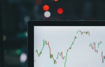 How to Invest in the Stock Market as a Beginner in Australia